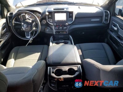 Zdjęcie 8 z 12 samochodu: 2022 RAM 3500 BIG HORN VIN:3C63R3HL2NG191093 - miniatura