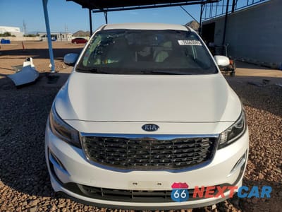 Piąte zdjęcie samochodu w środku: 2020 KIA SEDONA L VIN:KNDMA5C1XL6660371 - miniatura
