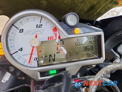 Zdjęcie 7 z 9 samochodu: 2015 BMW S 1000 RR VIN:WB10D2103FZ352294 - miniatura