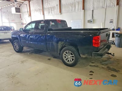 Drugie zdjęcie samochodu z przodu: 2018 CHEVROLET SILVERADO K1500 VIN:1GCVKNEC1JZ376204 - miniatura