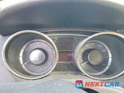 Zdjęcie 9 z 12 samochodu: 2011 HYUNDAI SONATA GLS VIN:5NPEB4AC7BH246419 - miniatura