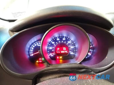 Zdjęcie 9 z 11 samochodu: 2014 KIA SOUL VIN:KNDJN2A28E7030136 - miniatura