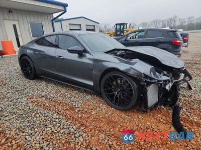 Czwarte zdjęcie samochodu z boku: 2024 AUDI E-TRON GT PRESTIGE VIN:WAUEJBFW9R7000185 - miniatura