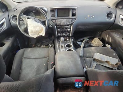 Zdjęcie 8 z 12 samochodu: 2016 NISSAN PATHFINDER S VIN:5N1AR2MM5GC620611 - miniatura