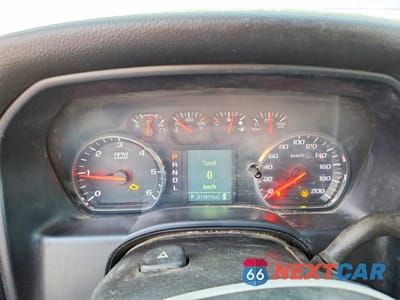 Zdjęcie 9 z 12 samochodu: 2017 CHEVROLET SILVERADO K1500 VIN:3GCUKNEC1HG484893 - miniatura