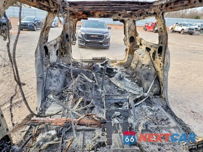 Zdjęcie 10 z 12 samochodu: 2022 JEEP WAGONEER SERIES I VIN:1C4SJVATXNS206790 - miniatura