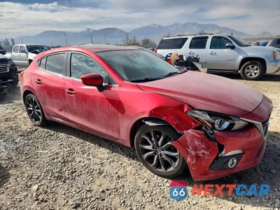 Czwarte zdjęcie samochodu z boku: 2016 MAZDA 3 GRAND TOURING VIN:JM1BM1N3XG1276535 - miniatura