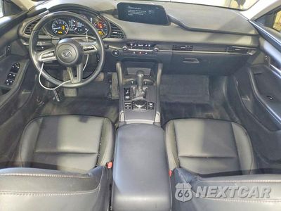 Zdjęcie 8 z 11 samochodu: 2022 MAZDA 3 SELECT VIN:JM1BPABL2N1508232 - miniatura