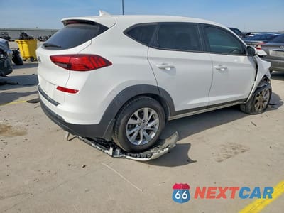 Trzecie zdjęcie samochodu z tyłu: 2020 HYUNDAI TUCSON SE VIN:KM8J23A48LU093151 - miniatura
