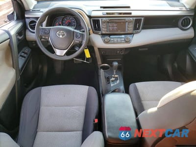 Zdjęcie 8 z 13 samochodu: 2014 TOYOTA RAV4 XLE VIN:2T3RFREVXEW190973 - miniatura