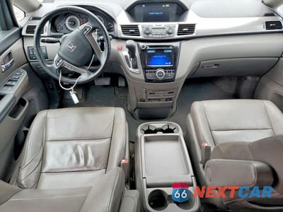 Zdjęcie 8 z 12 samochodu: 2016 HONDA ODYSSEY EXL VIN:5FNRL5H69GB045955 - miniatura