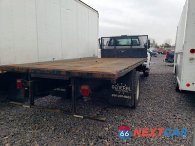 Trzecie zdjęcie samochodu z tyłu: 2015 FORD F650 SUPER DUTY FLATBED TRUCK VIN:3FRNF6HD7FV797459 - miniatura