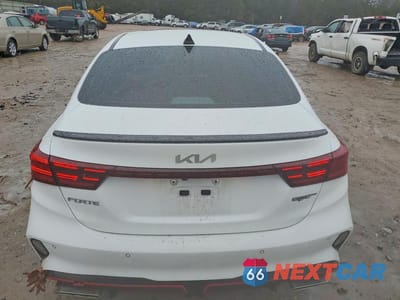 Zdjęcie 6 z 12 samochodu: 2023 KIA FORTE GT VIN:3KPF44AC4PE634024 - miniatura