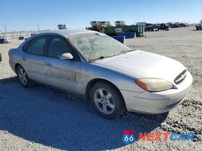 Czwarte zdjęcie samochodu z boku: 2001 FORD TAURUS SES VIN:1FAFP55U31A176864 - miniatura