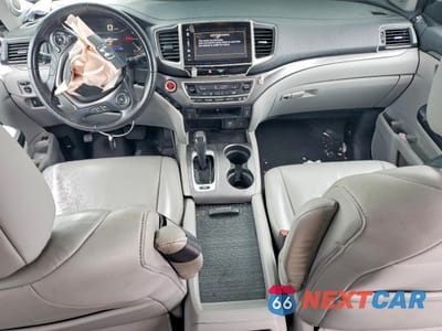 Zdjęcie 8 z 13 samochodu: 2018 HONDA PILOT EXL VIN:5FNYF6H55JB011597 - miniatura