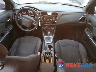 Zdjęcie 8 z 13 samochodu: 2012 CHRYSLER 200 LX VIN:1C3CCBAB3CN319016 - miniatura