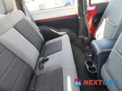 Zdjęcie 11 z 12 samochodu: 2010 JEEP WRANGLER SPORT VIN:1J4AA2D1XAL139272 - miniatura