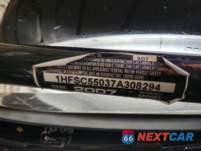 Zdjęcie 10 z 11 samochodu: 2007 HONDA VTX1300 C VIN:1HFSC55037A308294 - miniatura