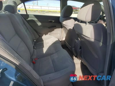 Zdjęcie 10 z 12 samochodu: 2010 HONDA CIVIC LX VIN:19XFA1F58AE045180 - miniatura