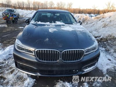 Piąte zdjęcie samochodu w środku: 2018 BMW 750I XDRIVE VIN:WBA7F2C56JG424465 - miniatura