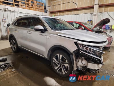 Czwarte zdjęcie samochodu z boku: 2024 KIA SORENTO EX VIN:KNDRHDLG1R5247267 - miniatura