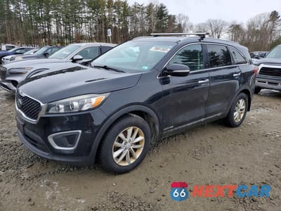 2017 KIA SORENTO LX 5XYPGDA58HG234078 - główne zdjęcie licytacji z USA - miniatura