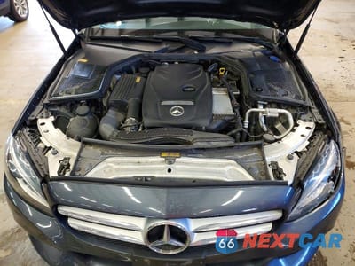 Zdjęcie 11 z 12 samochodu: 2016 MERCEDES-BENZ C 300 4MATIC VIN:55SWF4KB3GU151794 - miniatura