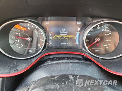 Zdjęcie 9 z 13 samochodu: 2019 JEP COMPASS TR VIN:3C4NJDDB2KT765495 - miniatura
