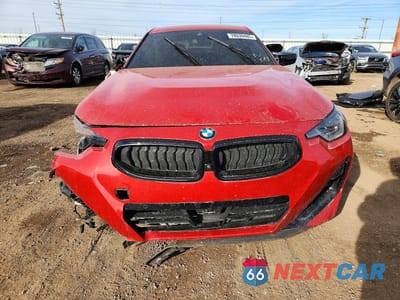 Piąte zdjęcie samochodu w środku: 2022 BMW M240XI VIN:3MW53CM03N8C16315 - miniatura