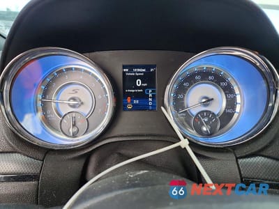Zdjęcie 9 z 12 samochodu: 2014 CHRYSLER 300 S VIN:2C3CCABG9EH303807 - miniatura