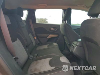 Zdjęcie 11 z 13 samochodu: 2017 JEEP CHEROKEE SPORT VIN:1C4PJLAS6HW661814 - miniatura