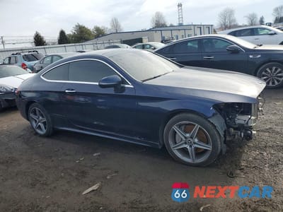 Czwarte zdjęcie samochodu z boku: 2018 MERCEDES-BENZ C 300 4MATIC VIN:WDDWJ4KB2JF744121 - miniatura