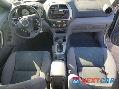 Zdjęcie 8 z 14 samochodu: 2001 TOYOTA RAV4 BASE VIN:JTEHH20V310064176 - miniatura