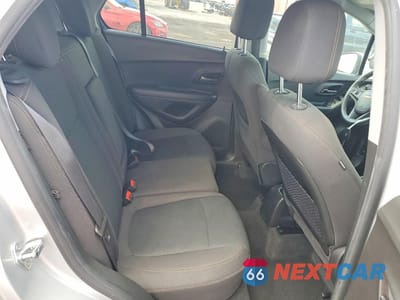 Zdjęcie 11 z 13 samochodu: 2021 CHEVROLET TRAX LS VIN:KL7CJKSBXMB334225 - miniatura