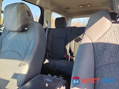 Zdjęcie 10 z 13 samochodu: 2013 GMC ACADIA SLE VIN:1GKKVNED2DJ157679 - miniatura