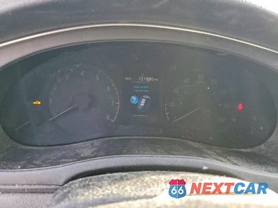 Zdjęcie 9 z 12 samochodu: 2013 HYUNDAI GENESIS 5.0L VIN:KMHGC4DH4DU221284 - miniatura