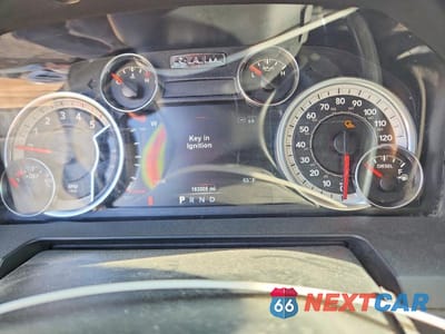 Zdjęcie 9 z 11 samochodu: 2018 RAM 2500 SLT VIN:3C6UR5ML8JG169664 - miniatura