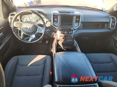 Zdjęcie 8 z 12 samochodu: 2021 RAM 1500 BIG HORN/LONE STAR VIN:1C6SRFFT7MN651354 - miniatura