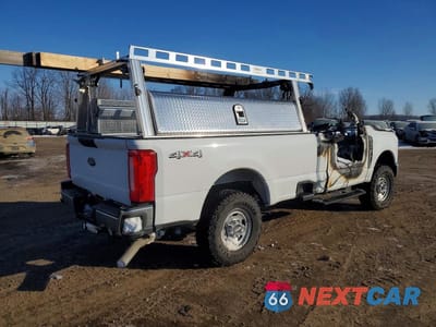 Trzecie zdjęcie samochodu z tyłu: 2025 FORD F250 SUPER DUTY VIN:1FTBF2BA6SEC22377 - miniatura