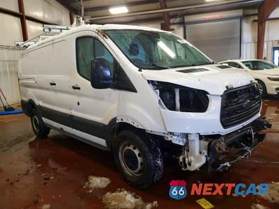 Czwarte zdjęcie samochodu z boku: 2015 FORD TRANSIT T-150 VIN:1FTNE1ZM9FKA17217 - miniatura