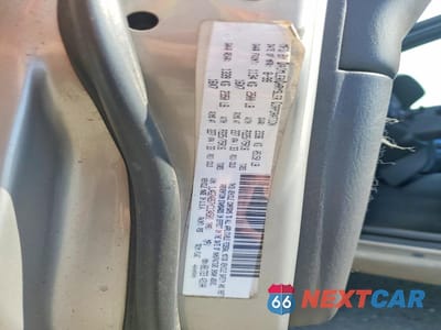 Zdjęcie 13 z 13 samochodu: 2000 JEEP GRAND CHEROKEE LAREDO VIN:1J4G248S7YC134501 - miniatura