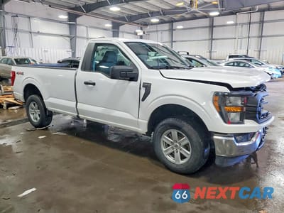 Czwarte zdjęcie samochodu z boku: 2023 FORD F150 VIN:1FTMF1EP6PKE06374 - miniatura