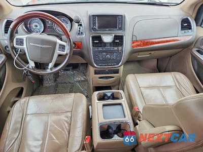 Zdjęcie 8 z 14 samochodu: 2014 CHRYSLER TOWN & COUNTRY LIMITED VIN:2C4RC1GGXER277145 - miniatura