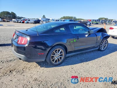 Trzecie zdjęcie samochodu z tyłu: 2011 FORD MUSTANG VIN:1ZVBP8AM5B5118763 - miniatura