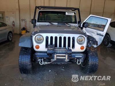 Piąte zdjęcie samochodu w środku: 2012 JEEP WRANGLER SPORT VIN:1C4AJWAGXCL244550 - miniatura