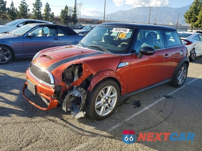 2011 MINI COOPER S WMWSV3C56BTY13862 - główne zdjęcie licytacji z USA - miniatura