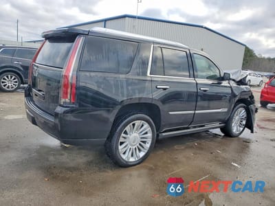 Trzecie zdjęcie samochodu z tyłu: 2015 CADILLAC ESCALADE PREMIUM VIN:1GYS3CKJ8FR251810 - miniatura