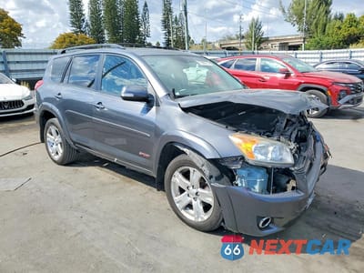 Czwarte zdjęcie samochodu z boku: 2009 TOYOTA RAV4 SPORT VIN:JTMBK32V595074396 - miniatura