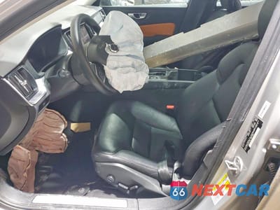 Zdjęcie 7 z 11 samochodu: 2024 VOLVO S60 CORE VIN:7JRL12TK0RG320122 - miniatura