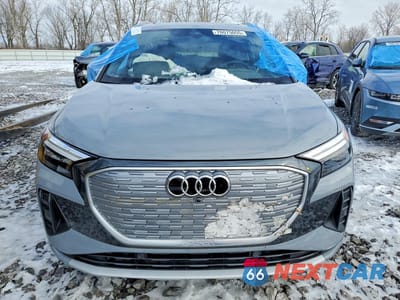 Piąte zdjęcie samochodu w środku: 2022 AUDI Q4 E-TRON PREMIUM PLUS VIN:WA1H2BFZ4NP054134 - miniatura